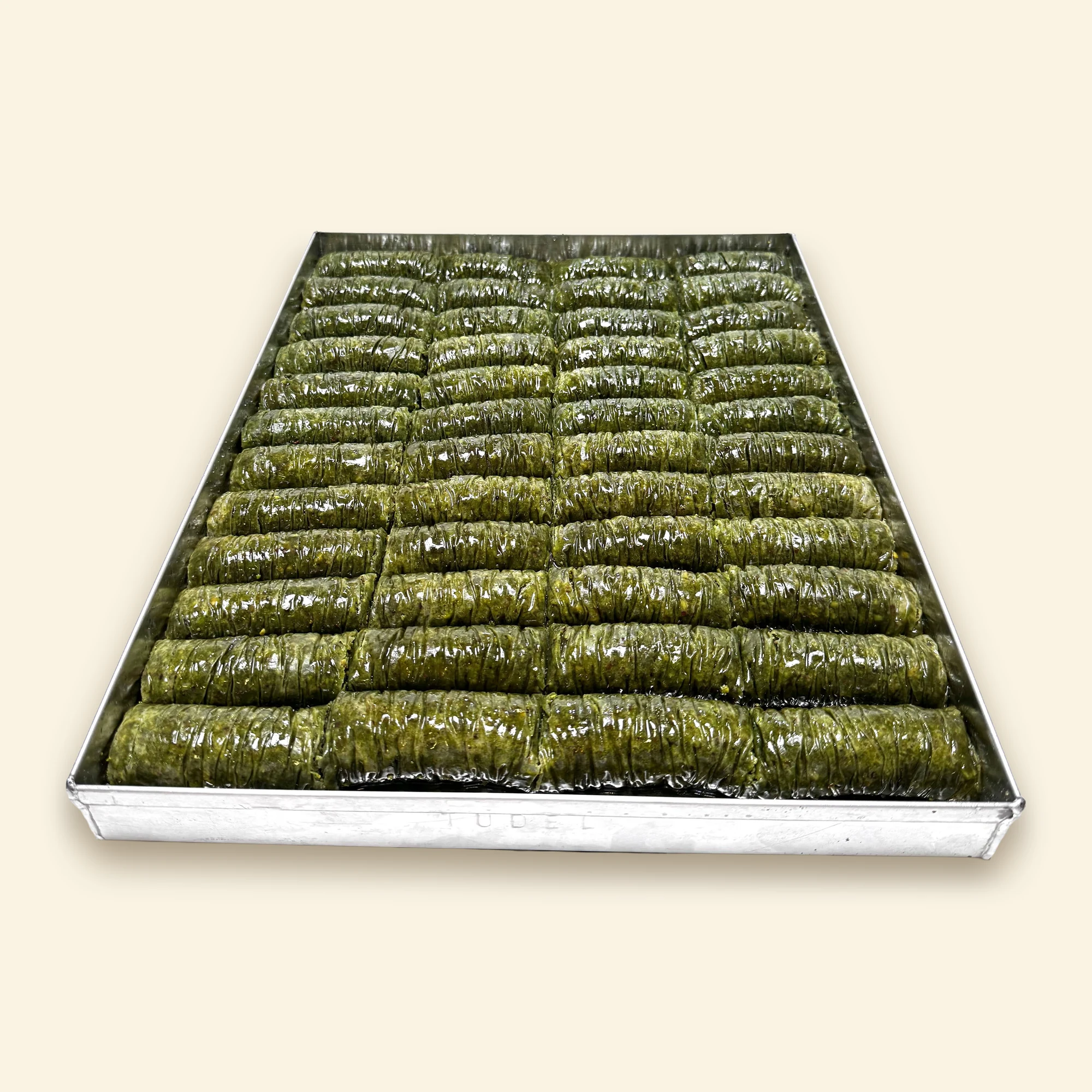 Burma Pistacjowa — Taca