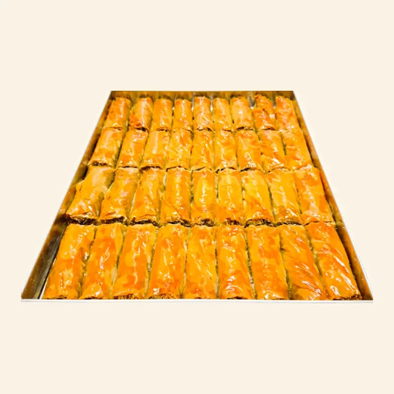 Kadayif Dolma Pistacjowa — taca