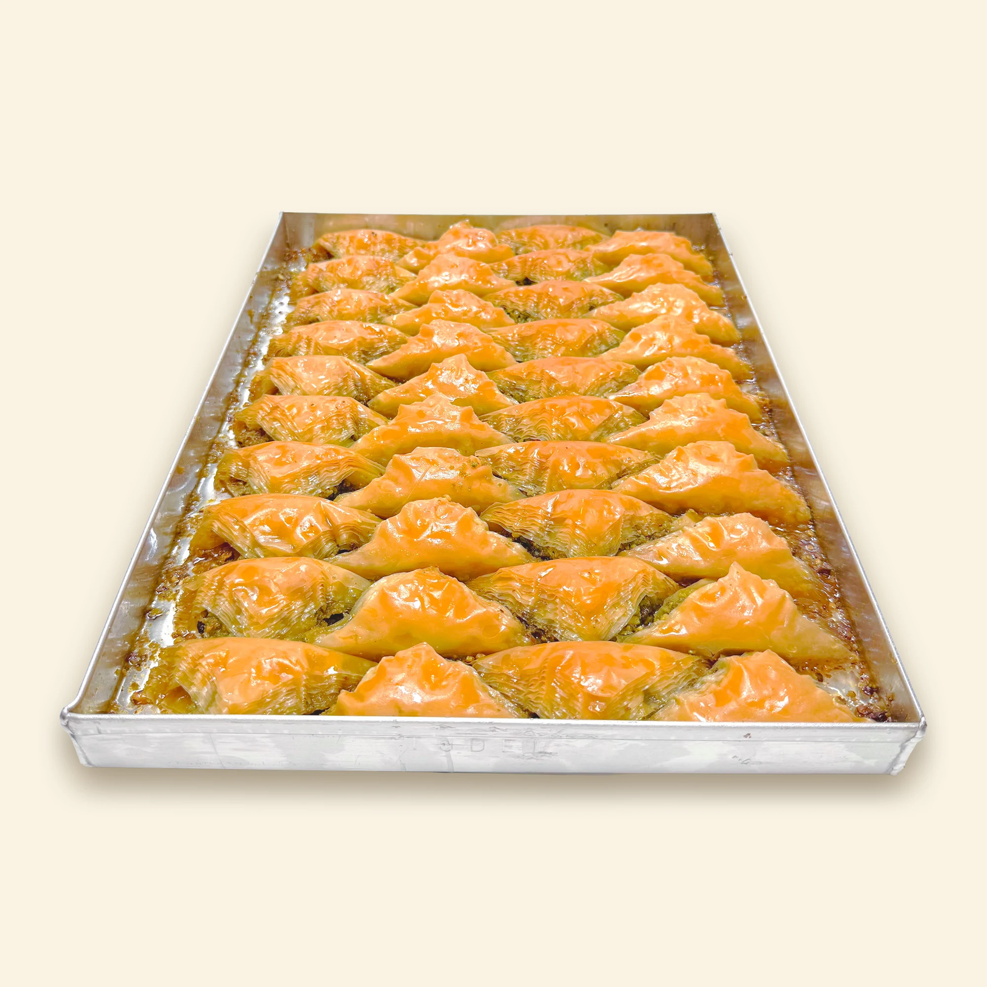 Sobiyet Pistacjowa — Taca