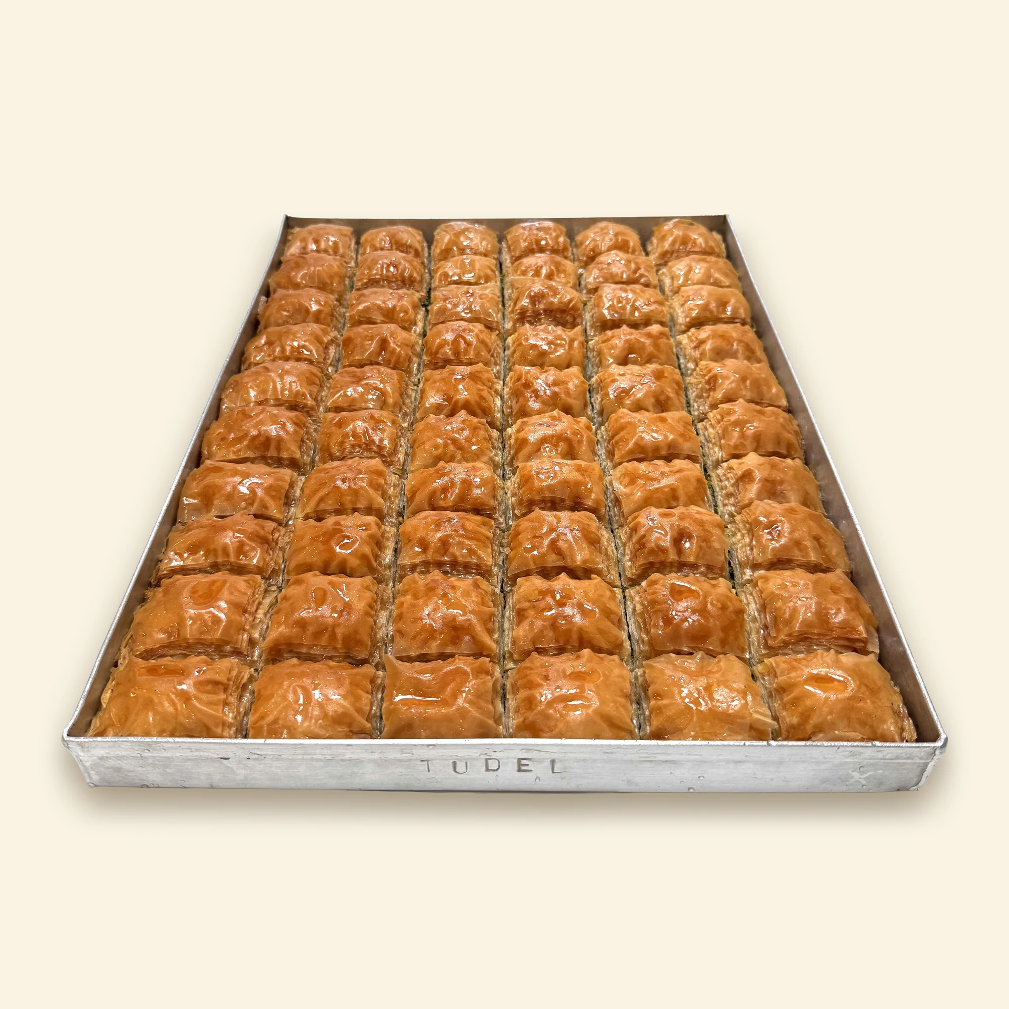 Baklawa Orzechowa — Kwadrat — Taca